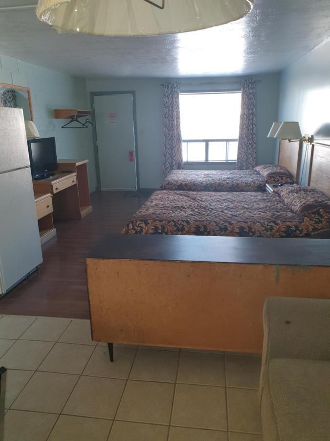 Chimo Motel Cochrane Zewnętrze zdjęcie