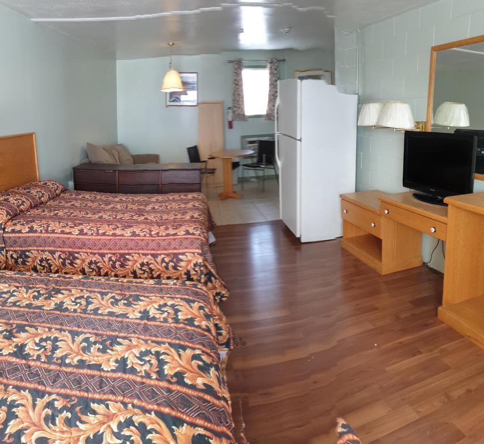 Chimo Motel Cochrane Zewnętrze zdjęcie