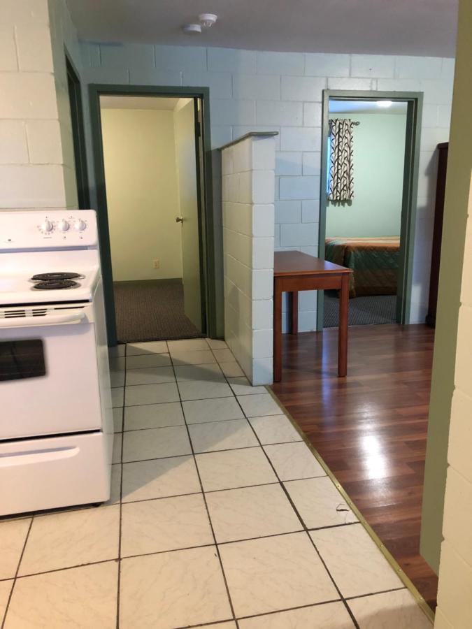 Chimo Motel Cochrane Zewnętrze zdjęcie
