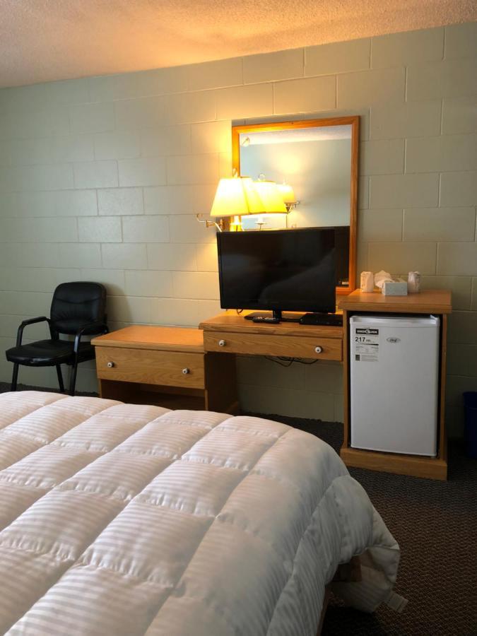 Chimo Motel Cochrane Zewnętrze zdjęcie