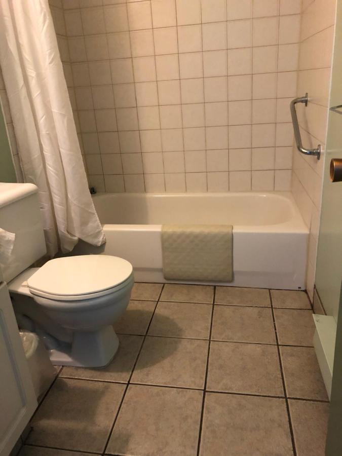 Chimo Motel Cochrane Zewnętrze zdjęcie