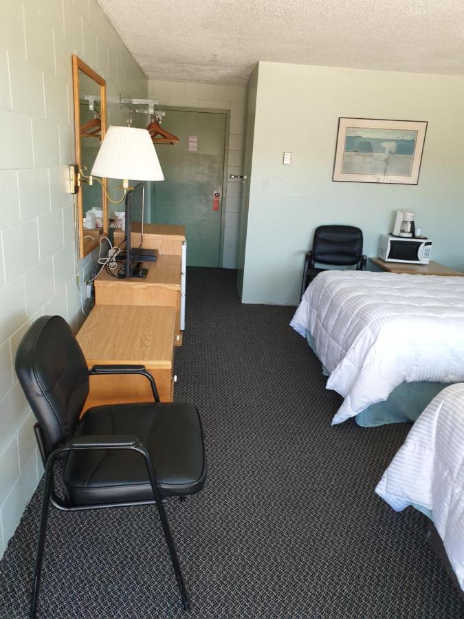 Chimo Motel Cochrane Zewnętrze zdjęcie