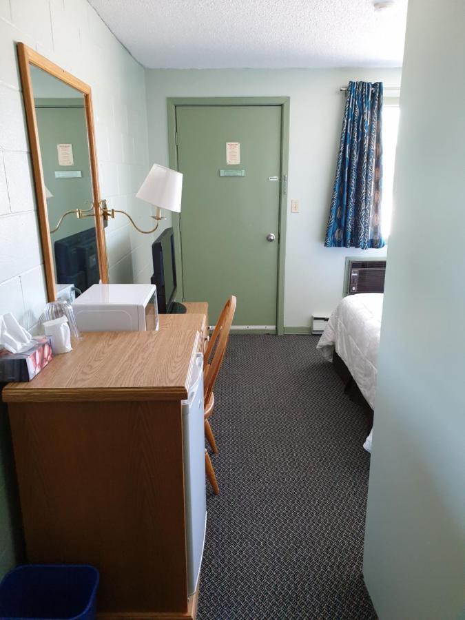 Chimo Motel Cochrane Zewnętrze zdjęcie