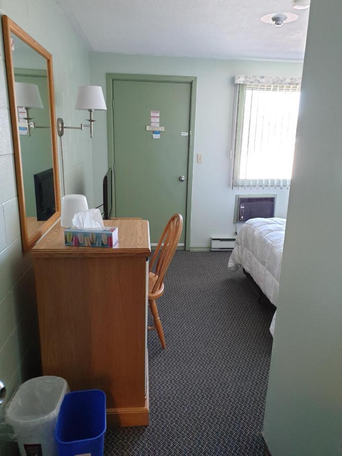 Chimo Motel Cochrane Zewnętrze zdjęcie